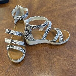 Size 8 Snakeskin Strappy Sandals